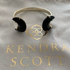 Kendra Scott bracelet